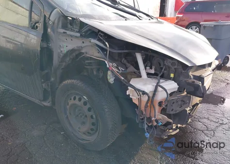 2013 Toyota Prius C Two из США, поврежденный, VIN JTDKDTB30D1542334